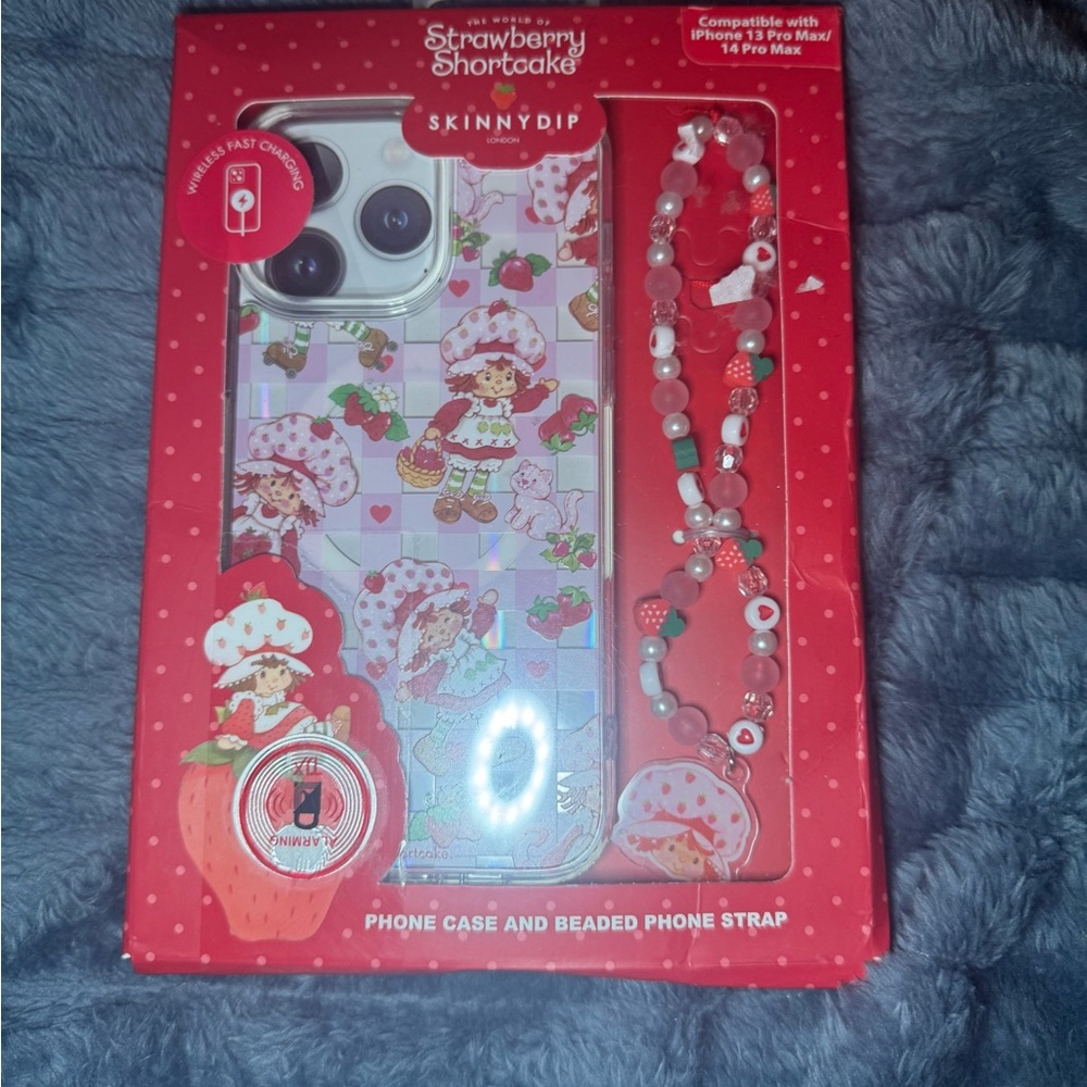 iPhone 13 Pro Max / 14 pro max strawberry shortcake phone case w charm